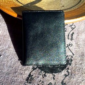 🌸3 for 20🌸 EUC Danier Leather Cardholder